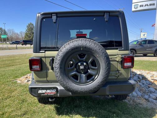 2025 Jeep Wrangler Sport