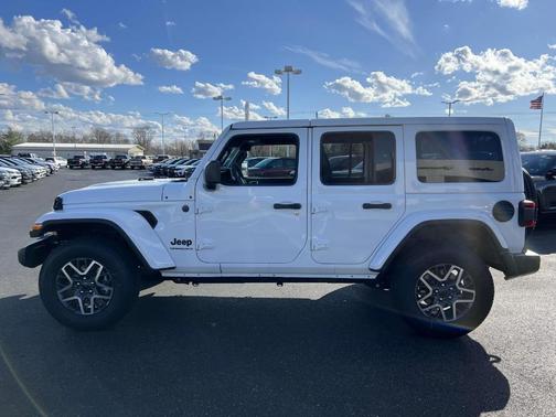 2025 Jeep Wrangler Sahara