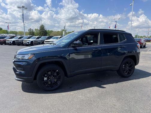 Fathom Blue Pearlcoat 2026 Jeep Compass Latitude