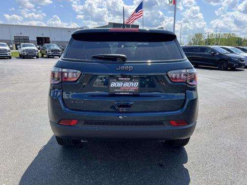 Fathom Blue Pearlcoat 2026 Jeep Compass Latitude