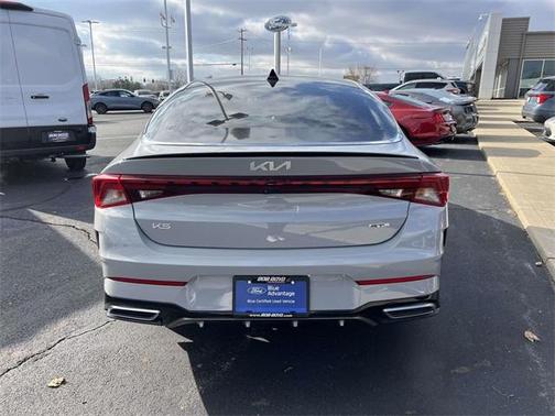 2023 Kia K5 GT-Line