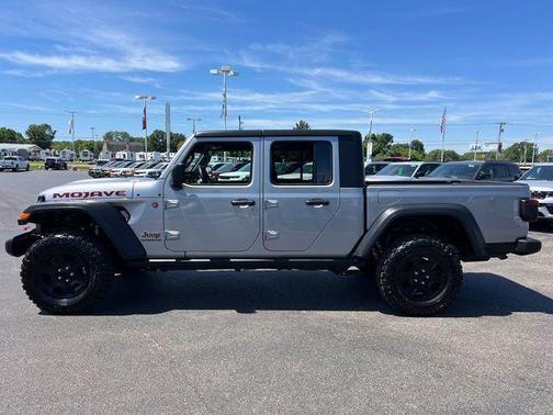 Billet Silver Metallic Clearcoat 2021 Jeep Gladiator Mojave
