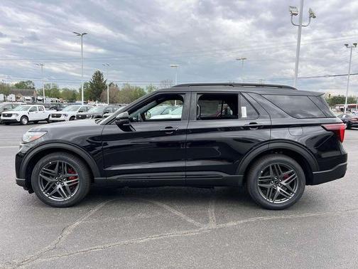 Agate Black Metallic 2026 Ford Explorer ST