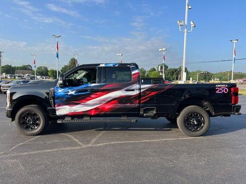 Black Metallic 2026 Ford F-250 Lariat
