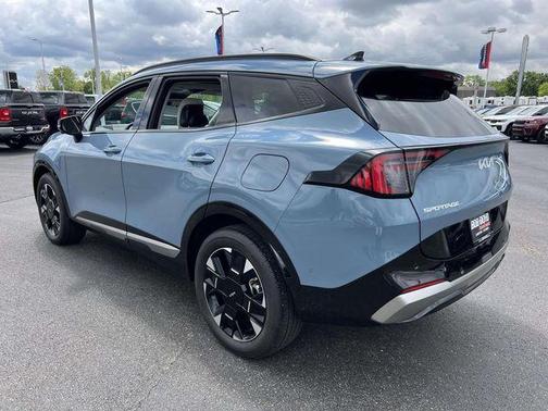 Heritage Blue 2026 Kia Sportage Hybrid SX-Prestige