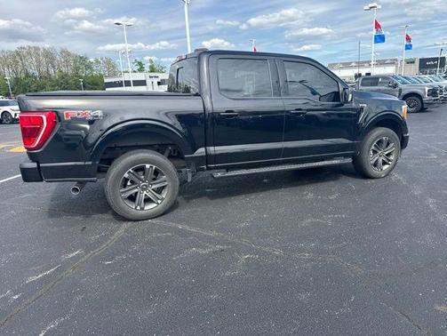 Black Metallic 2023 Ford F-150 XLT