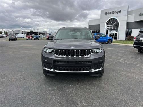 2022 Jeep Grand Cherokee L Laredo