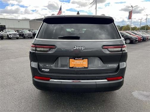 2022 Jeep Grand Cherokee L Laredo