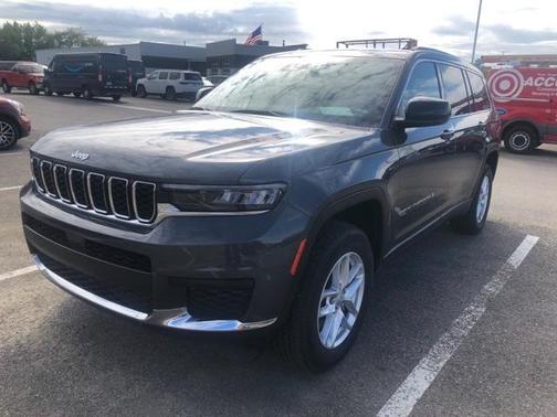 2022 Jeep Grand Cherokee L Laredo