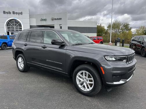2022 Jeep Grand Cherokee L Laredo