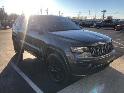 2021 Jeep Grand Cherokee Laredo X