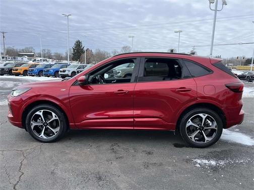 2023 Ford Escape ST-Line Select