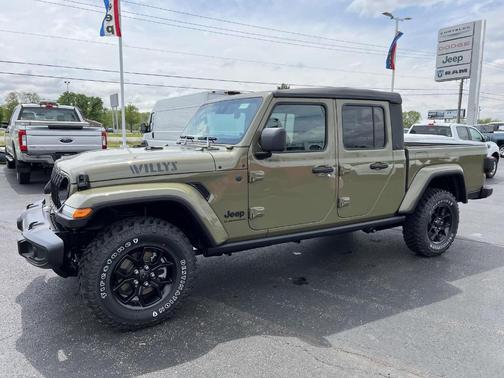 2025 Jeep Gladiator Sport