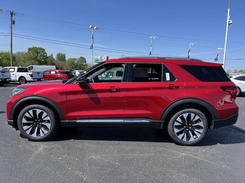 2025 Ford Explorer Platinum