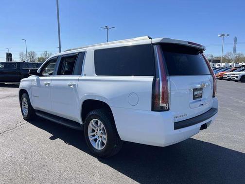 2018 Chevrolet Suburban LT