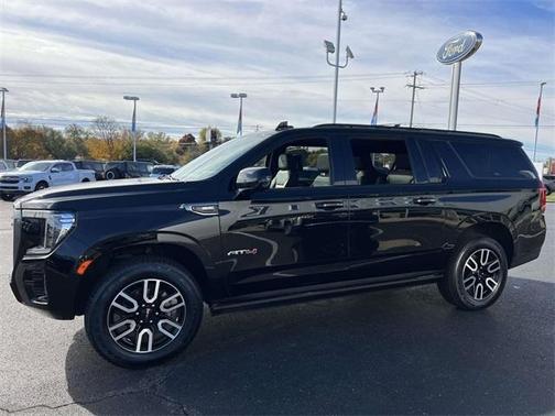 2021 GMC Yukon XL AT4