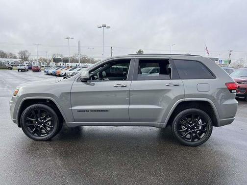 2021 Jeep Grand Cherokee Laredo X