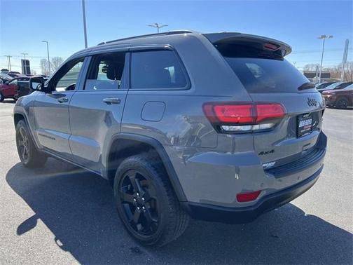 2021 Jeep Grand Cherokee Laredo
