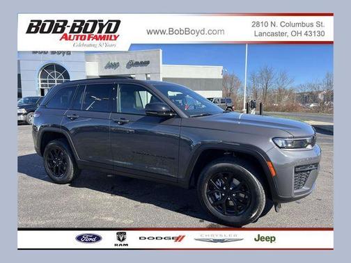 Metallic 2026 Jeep Grand Cherokee Laredo