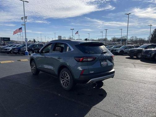 2025 Ford Escape PHEV