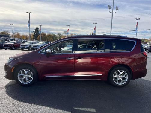 2019 Chrysler Pacifica Limited