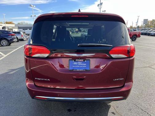 2019 Chrysler Pacifica Limited