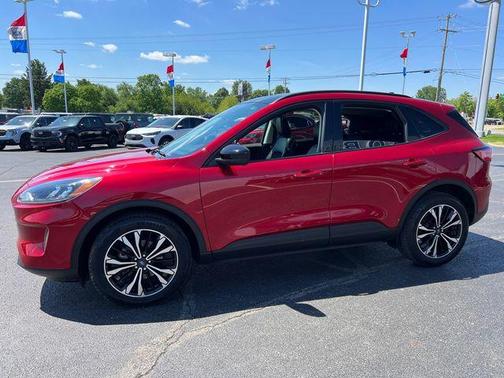 Rapid Red Metallic Tinted Clearcoat 2022 Ford Escape SEL