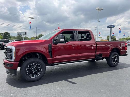 2025 Ford F-350 Platinum