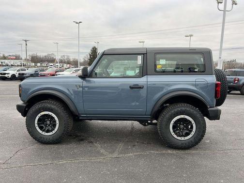 Azure Gray Metallic 2025 Ford Bronco Base