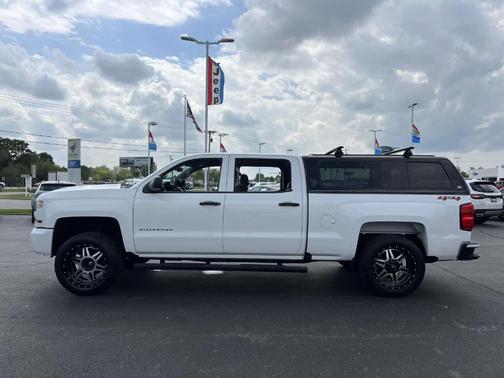 2018 Chevrolet Silverado 1500 Custom