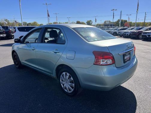2008 Toyota Yaris S