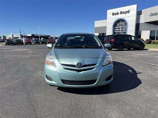 2008 Toyota Yaris 