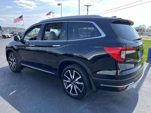 Crystal Black Pearl 2019 Honda Pilot Elite