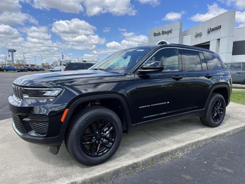 2025 Jeep Grand Cherokee Laredo X