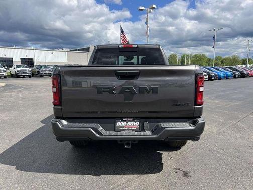 Granite Crystal Clearcoat Metallic 2026 RAM 1500 Express