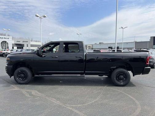 Diamond Black 2026 RAM 2500 Tradesman