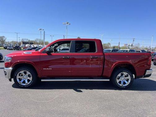 Molten Red Pearlcoat 2026 RAM 1500 Big Horn/Lone Star