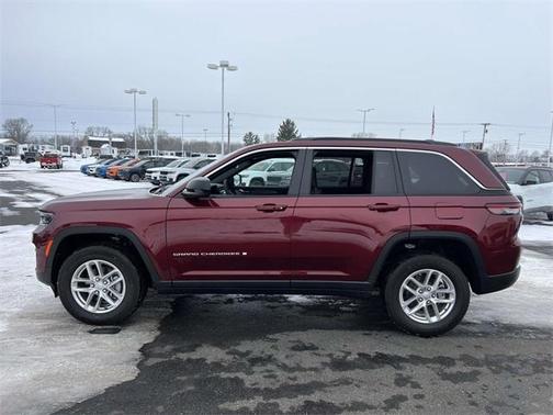 2025 Jeep Grand Cherokee Laredo X