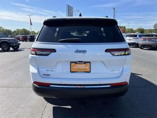 2023 Jeep Grand Cherokee L Laredo