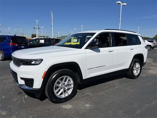 2023 Jeep Grand Cherokee L Laredo