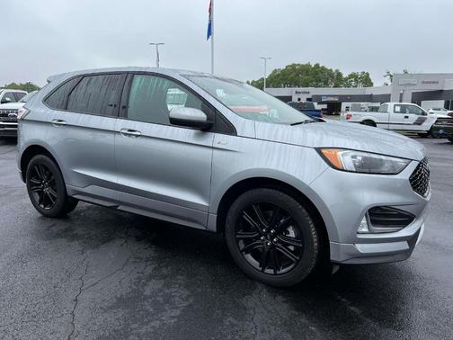 2022 Ford Edge ST Line