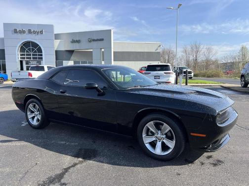 2022 Dodge Challenger SXT