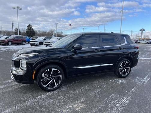 2022 Mitsubishi Outlander 