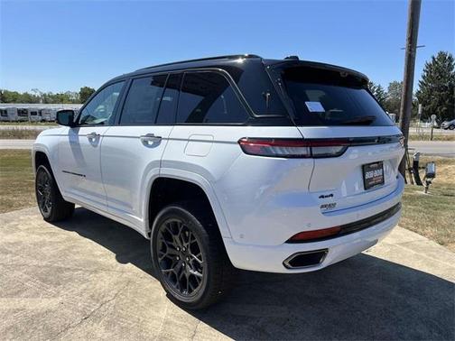 2025 Jeep Grand Cherokee Summit