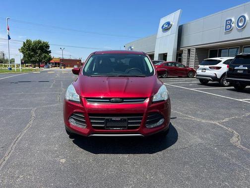 Ruby Red Metallic 2015 Ford Escape SE