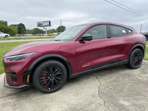 2025 Ford Mustang Mach-E Premium