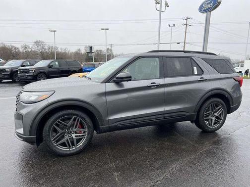 Carbonized Gray Metallic 2026 Ford Explorer ST