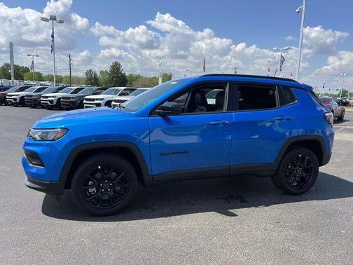 Hydro Blue Pearlcoat 2026 Jeep Compass Latitude