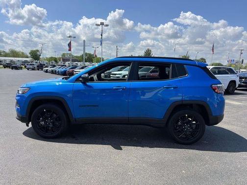 Hydro Blue Pearlcoat 2026 Jeep Compass Latitude