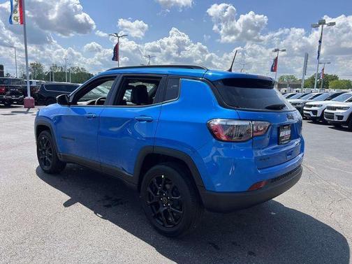 Hydro Blue Pearlcoat 2026 Jeep Compass Latitude